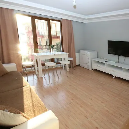Kardesler Apart Provincia di Istanbul