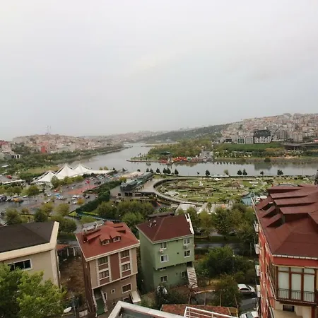 Kardesler Apart * Istanbul